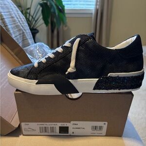 Dolce Vita Zina sneakers NIB